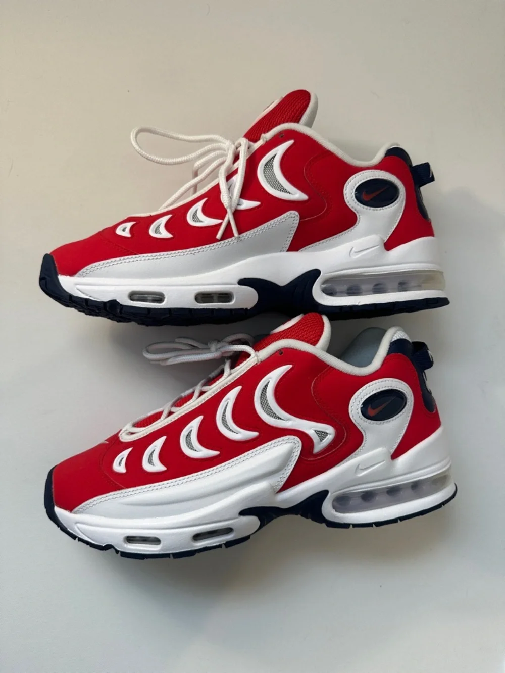 NEW - MENS - AIR METAL MAX SNEAKERS IN UNIVERSITY RED - RETIRED
